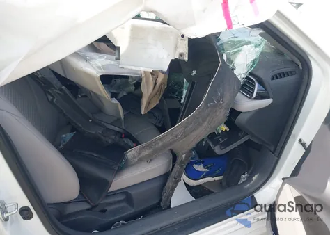 2022 Toyota Camry Se Awd z USA, uszkodzony, nr VIN 4T1G11BK2NU067968